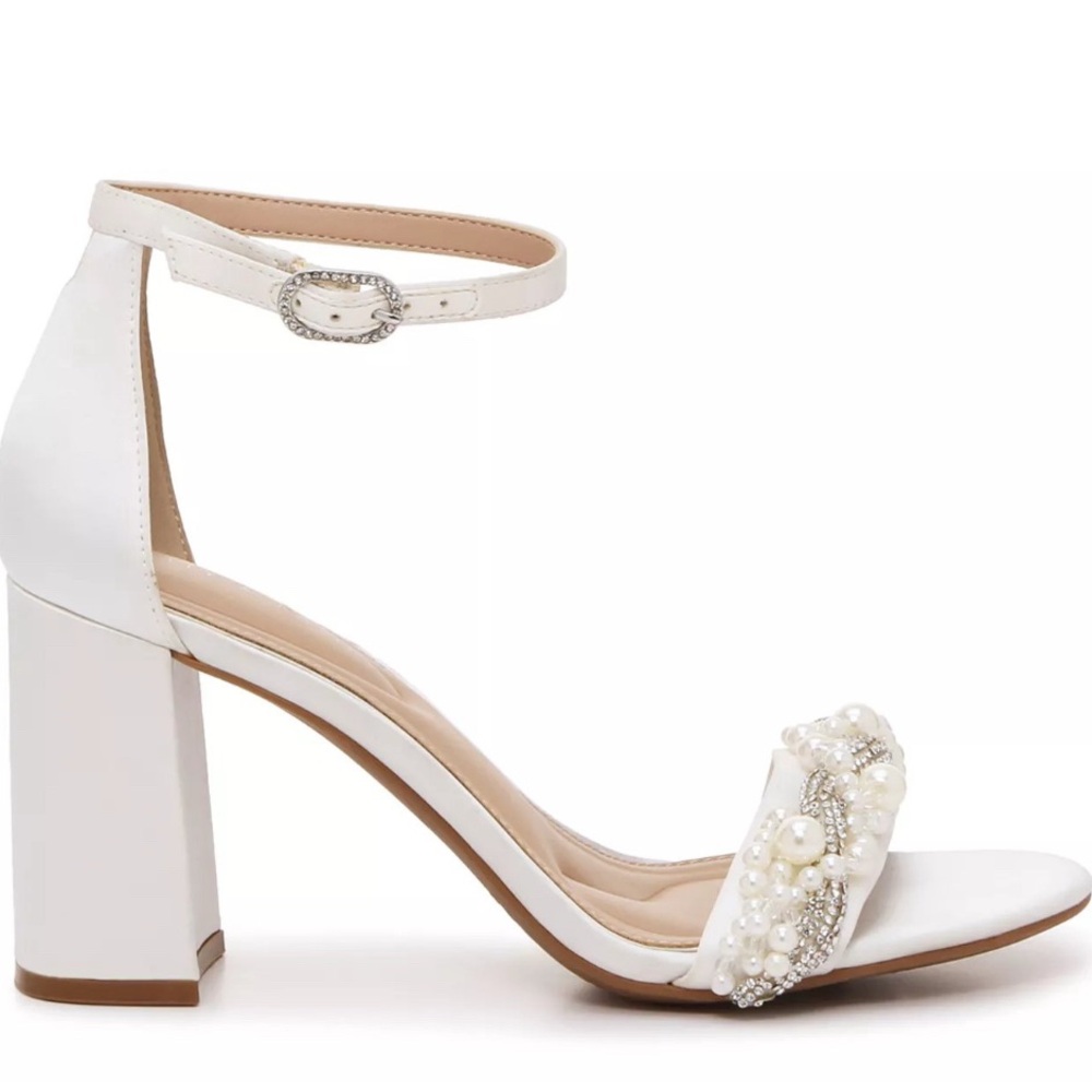 Kelly & Katie White Block Heels